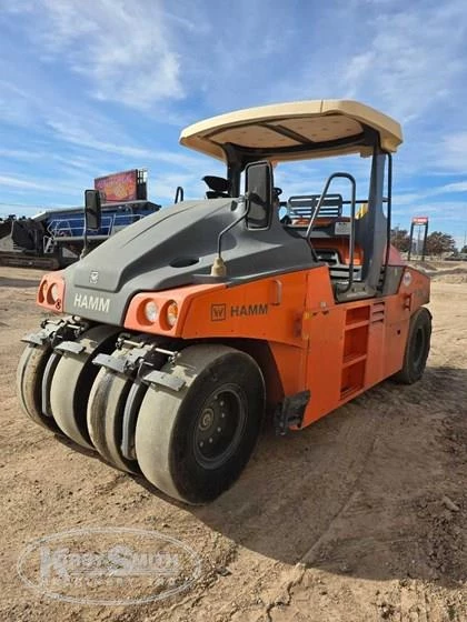  Side of used Compactor